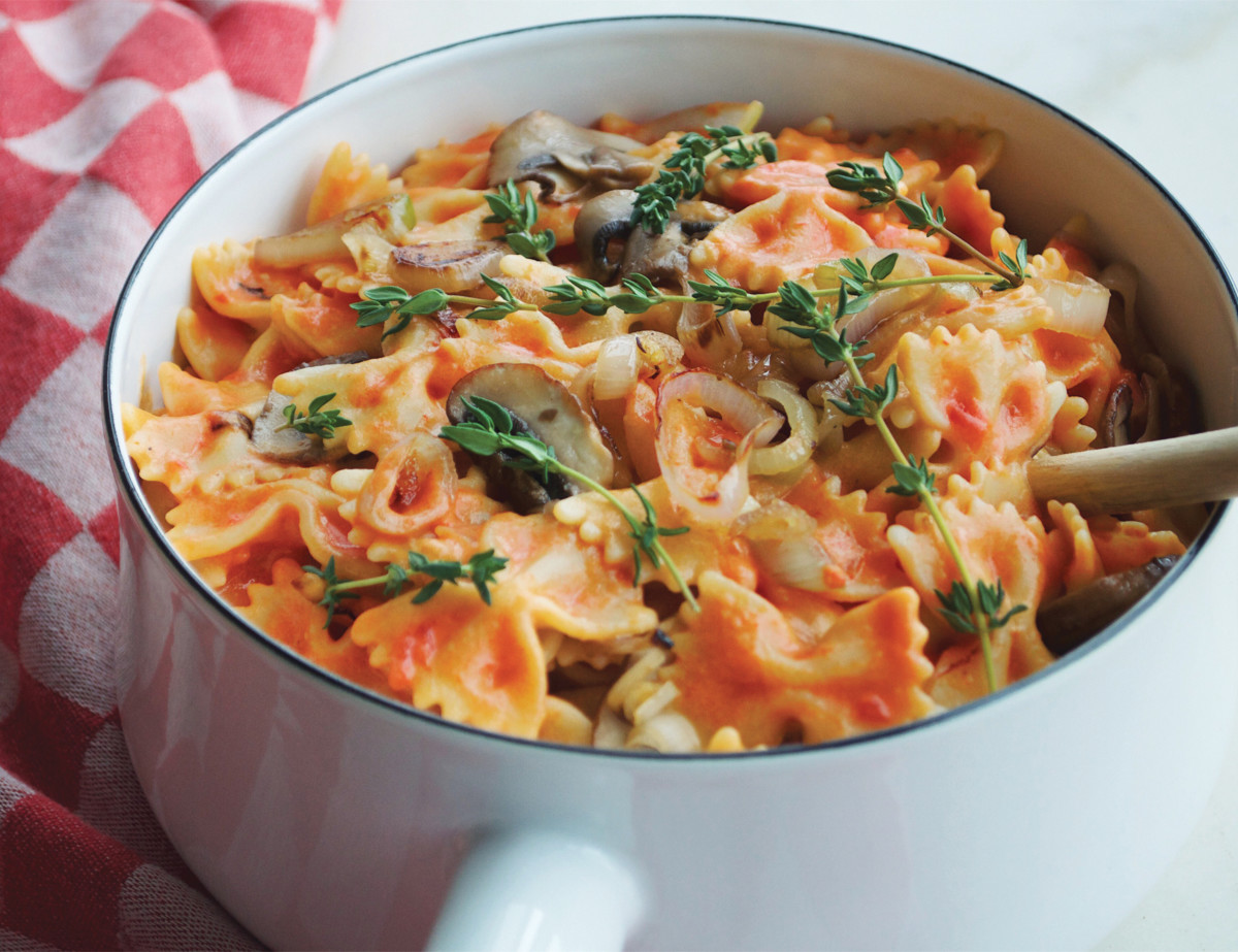Amy's Kitchen Farfalle Pasta with Creamy Tomato Sauce